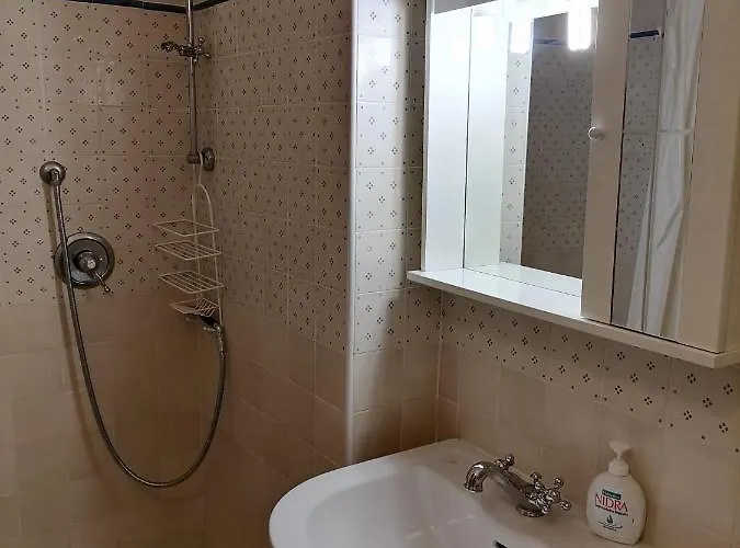 La Vecchia Casa بيت ضيافة سان ماورو سيلينتو