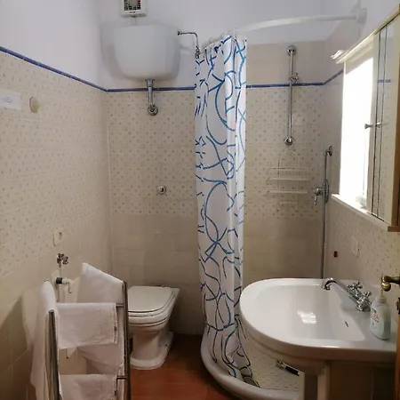 Guest house La Vecchia Casa San Mauro Cilento
