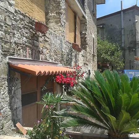 La Vecchia Casa *