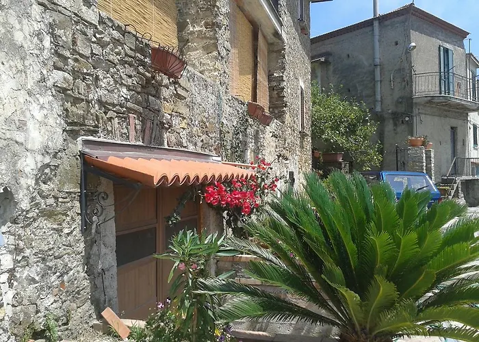 La Vecchia Casa 3*